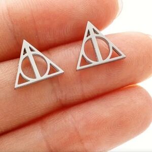 Harry potter silver stud always earrings BNWT wizard universal